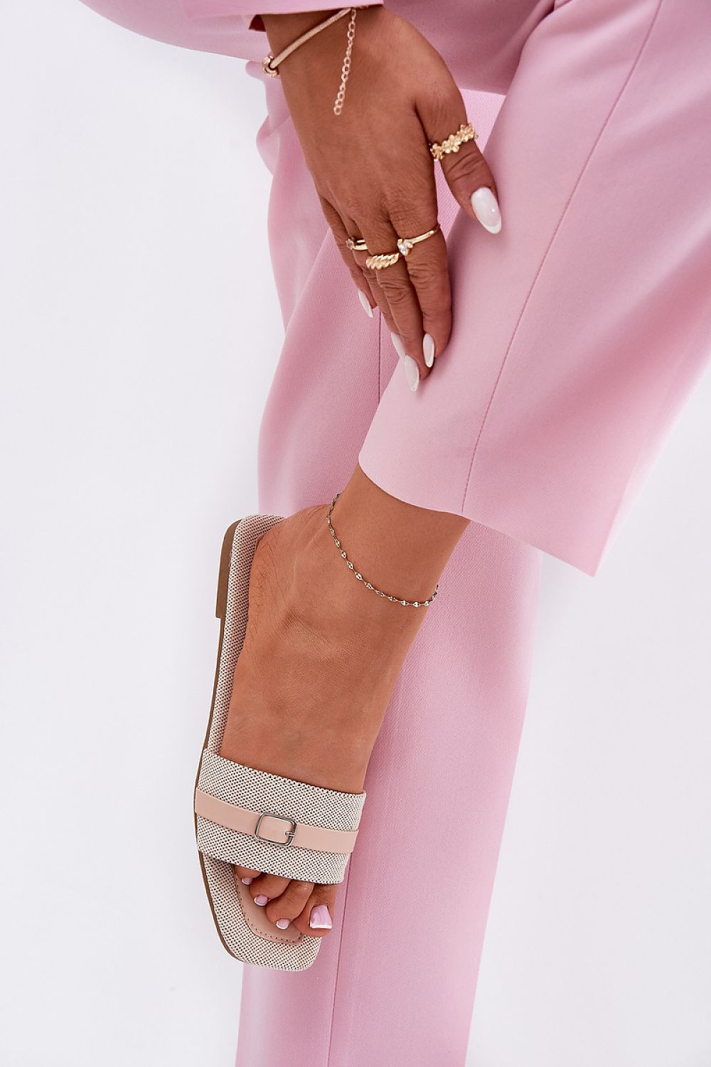  Flip-flops model 211699 Step in style 