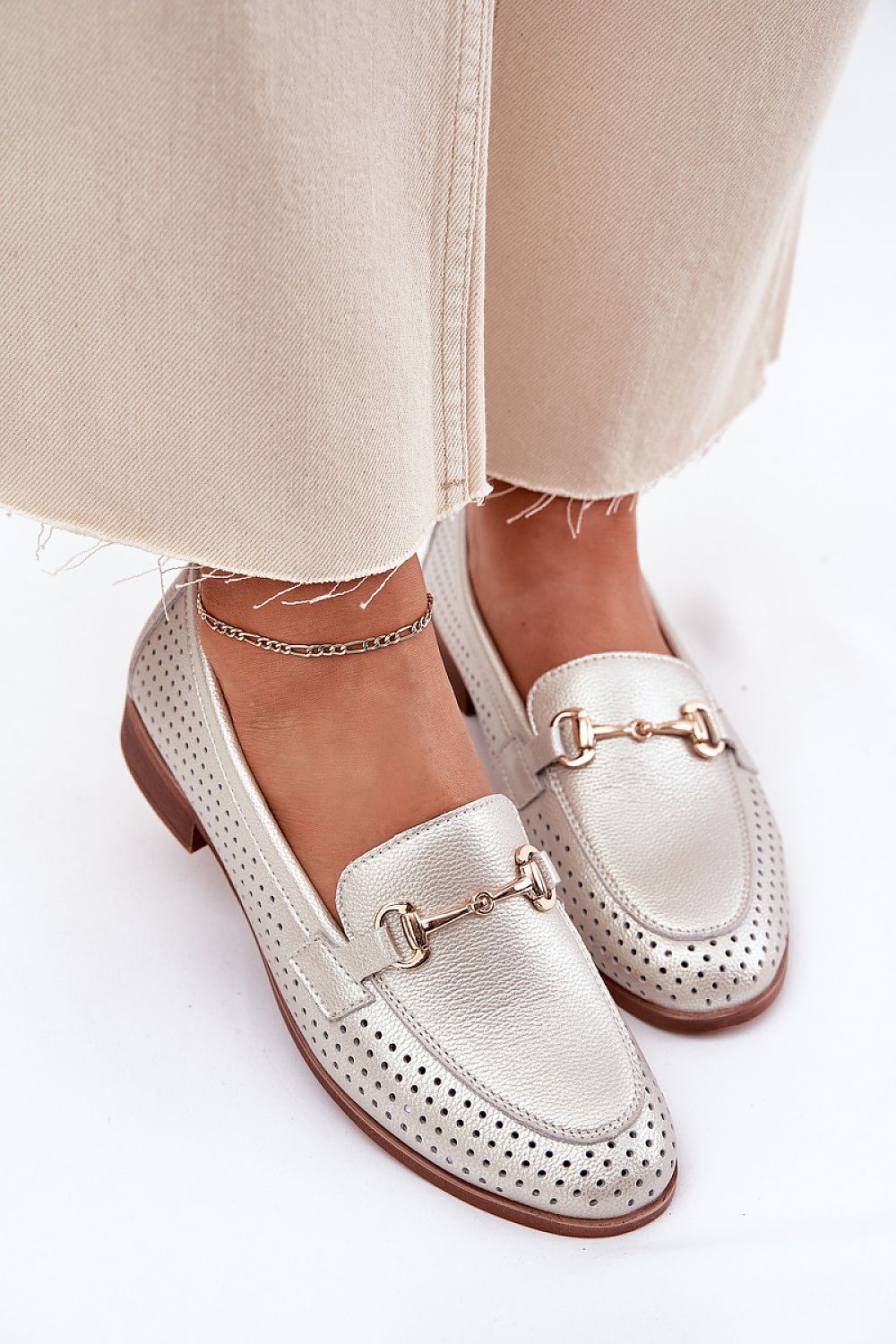  Low Shoes model 212719 Step in style 