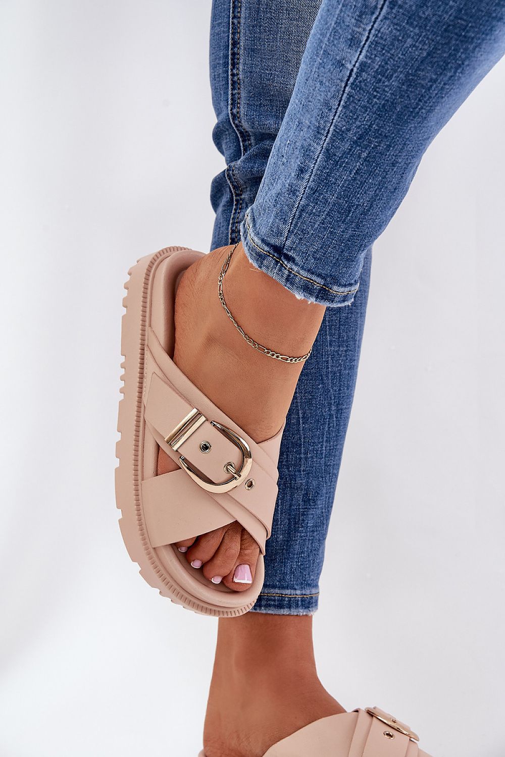  Flip-flops model 212895 Step in style 