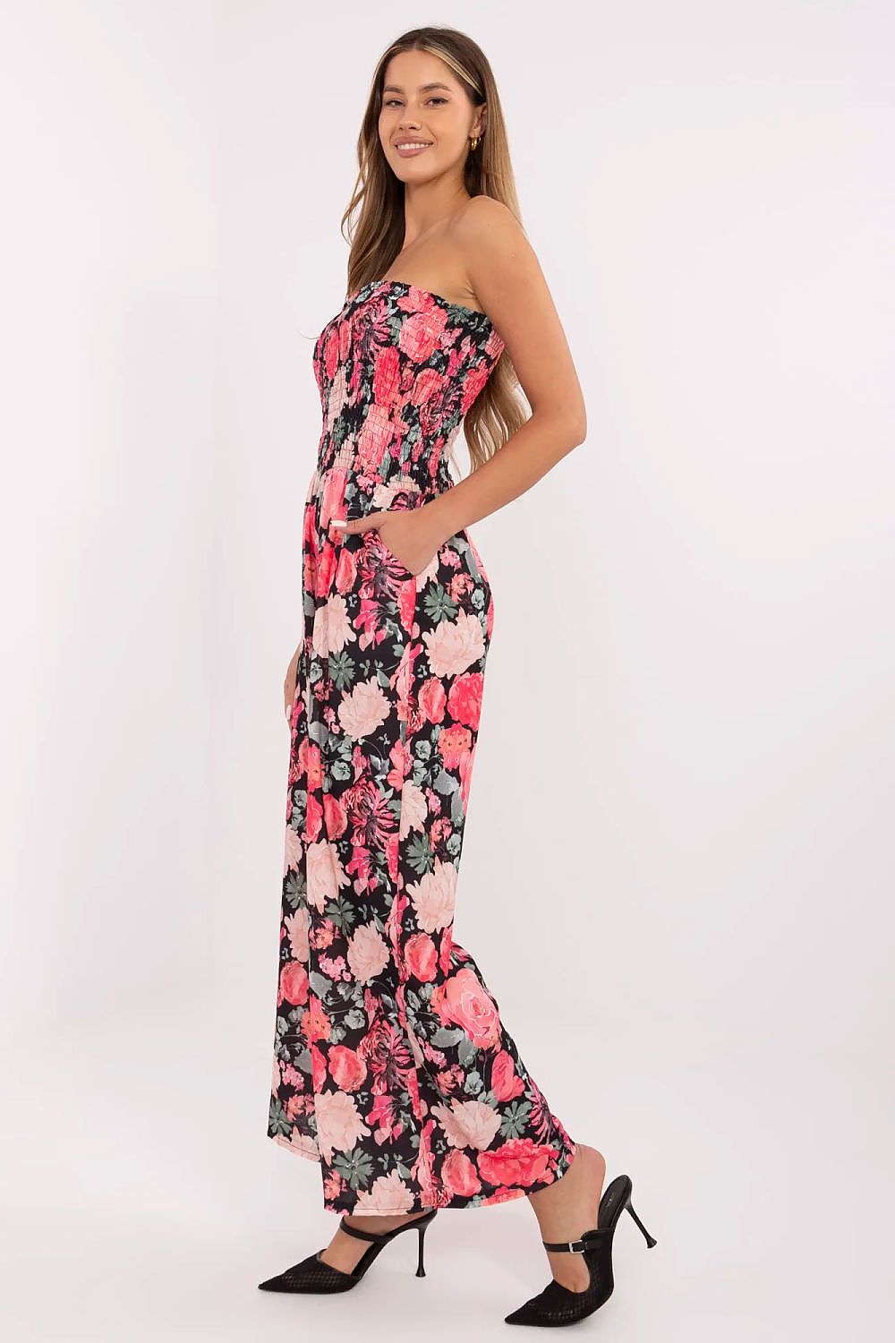  Suit model 213306 Italy Moda 