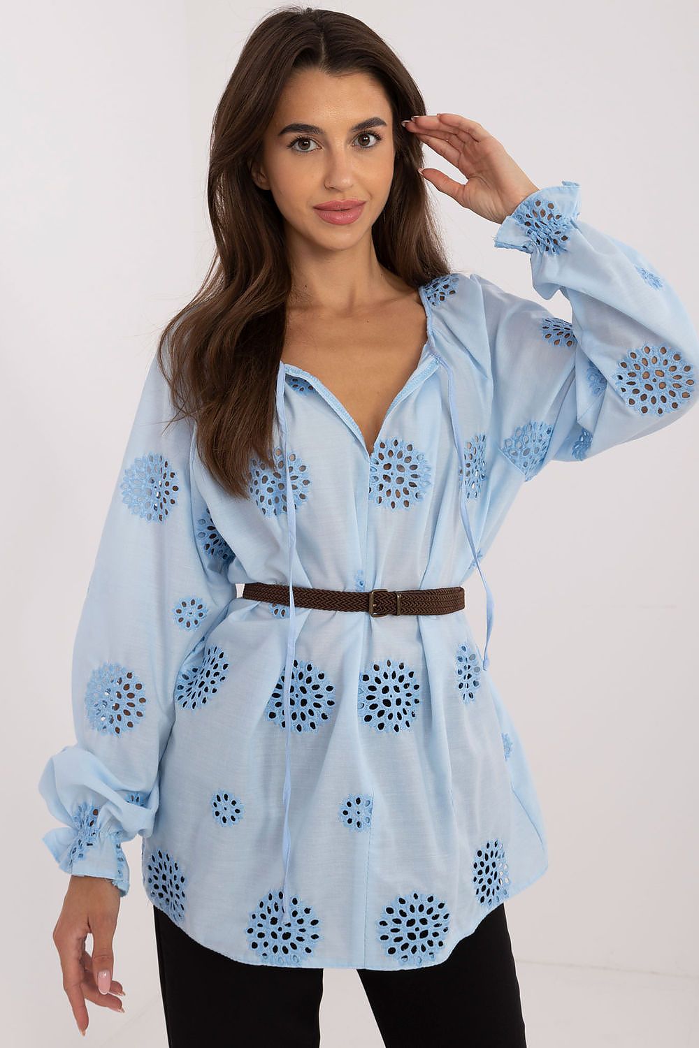  Blouse model 214449 Lakerta 