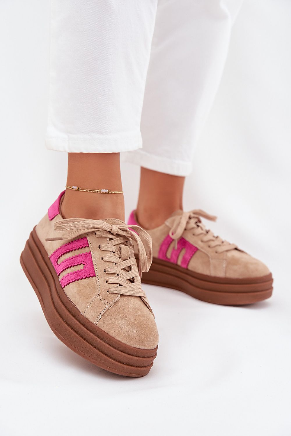  Sport Shoes model 216419 Step in style 