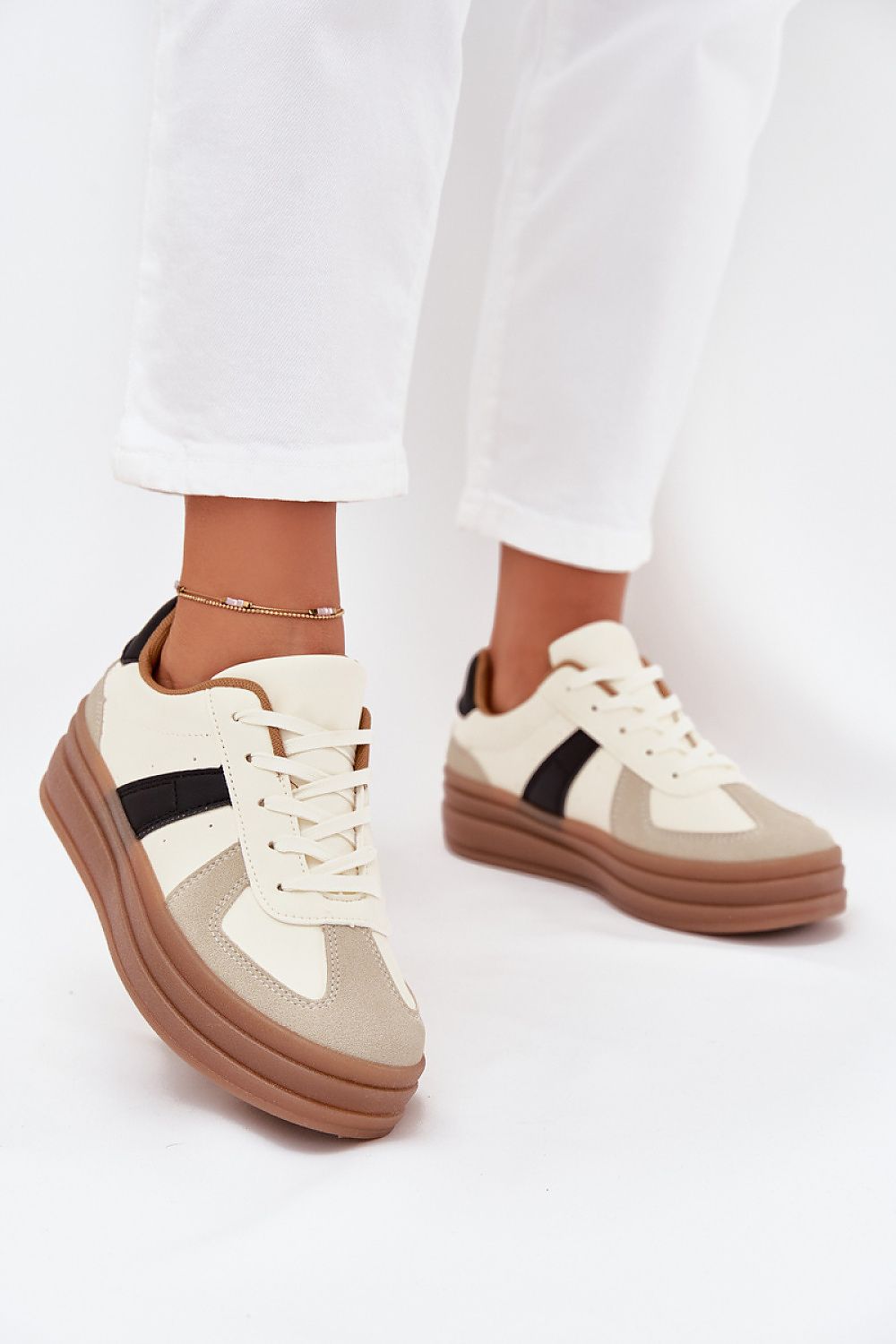  Sport Shoes model 216421 Step in style 