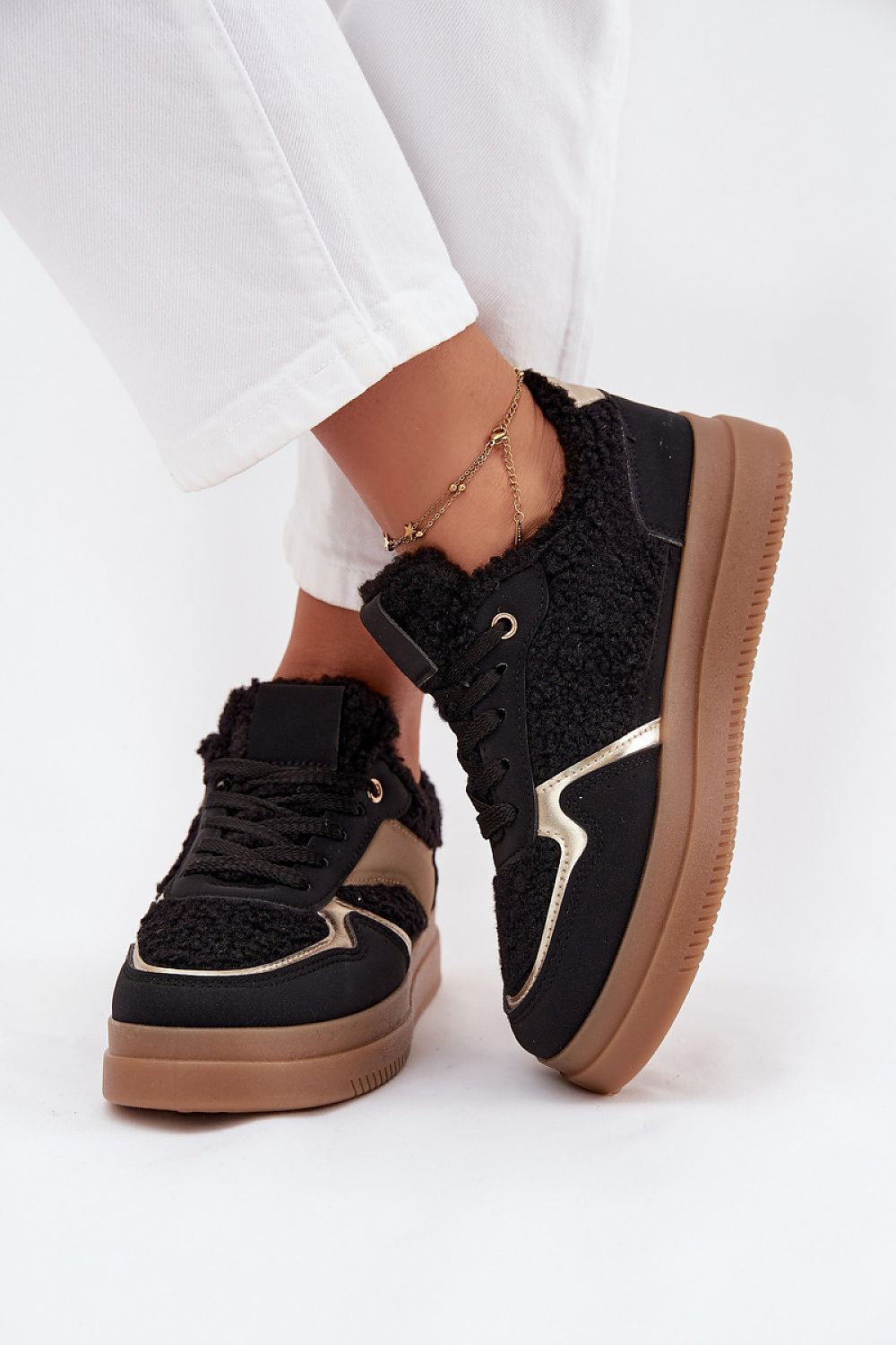  Sport Shoes model 217460 Step in style 
