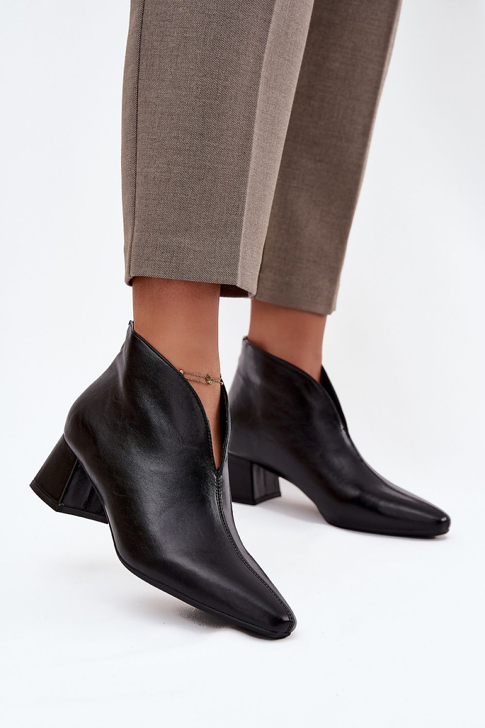  Heel boots model 217502 Step in style 