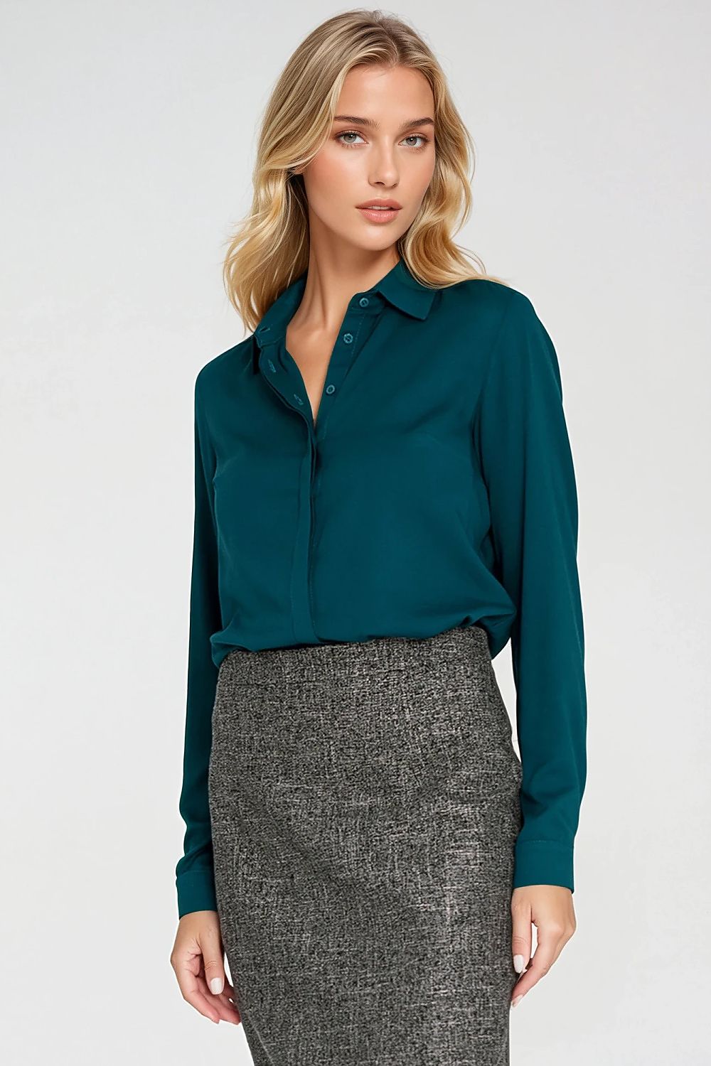  Long sleeve shirt model 217577 Nife 