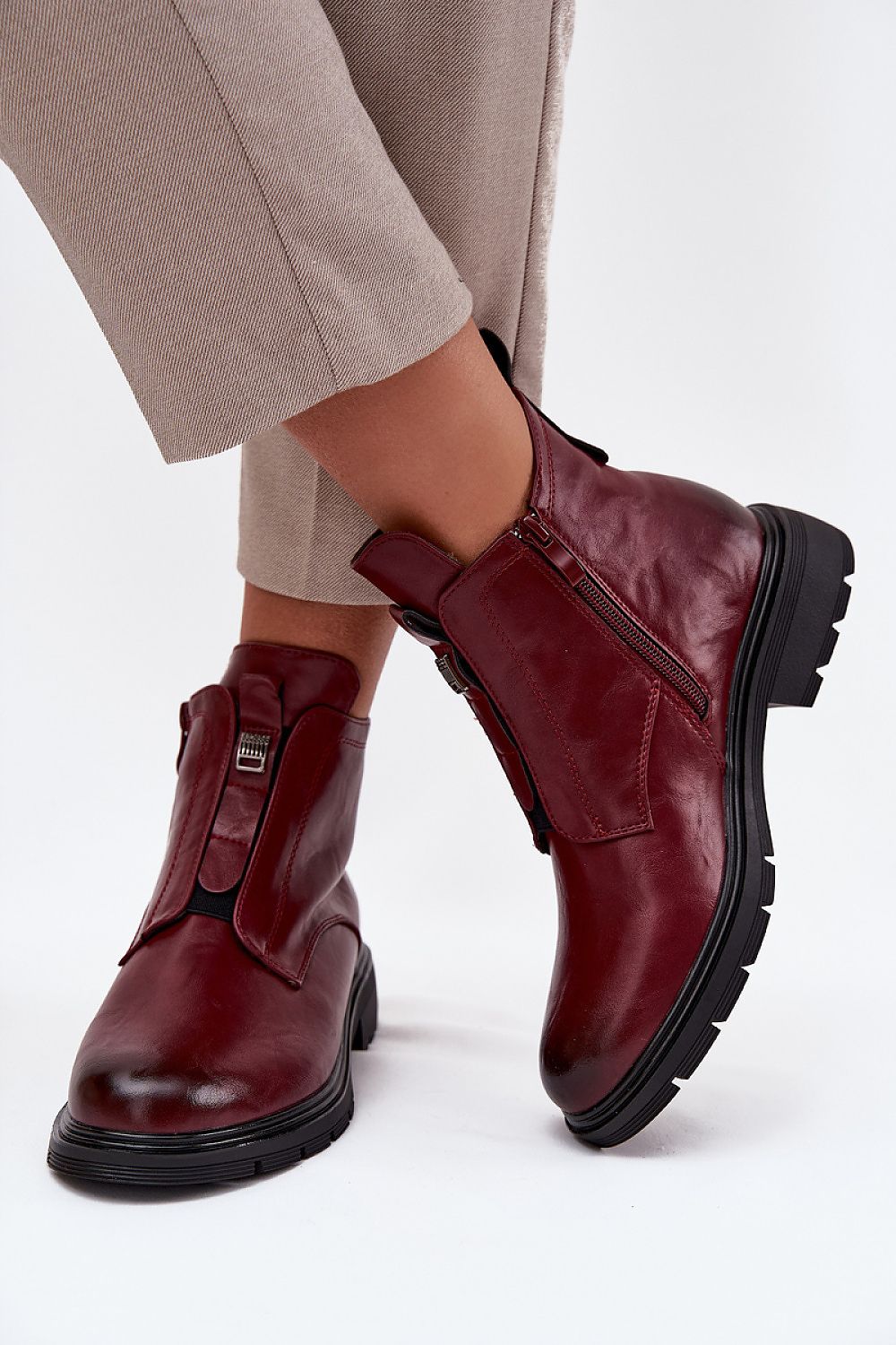  Boots model 217745 Step in style 