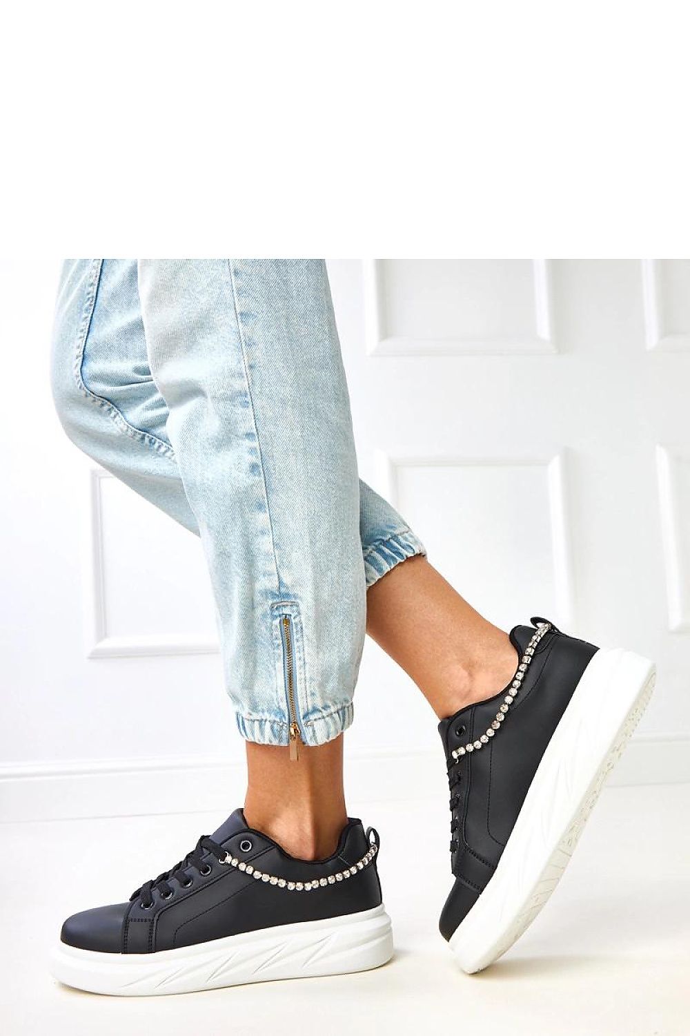  Sport Shoes model 218353 Solea 