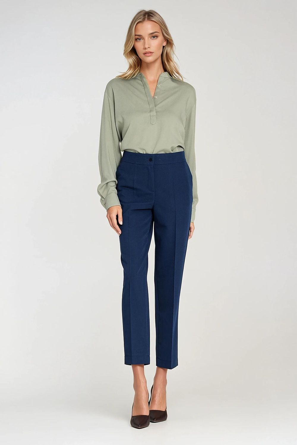  Blouse model 218903 Nife 