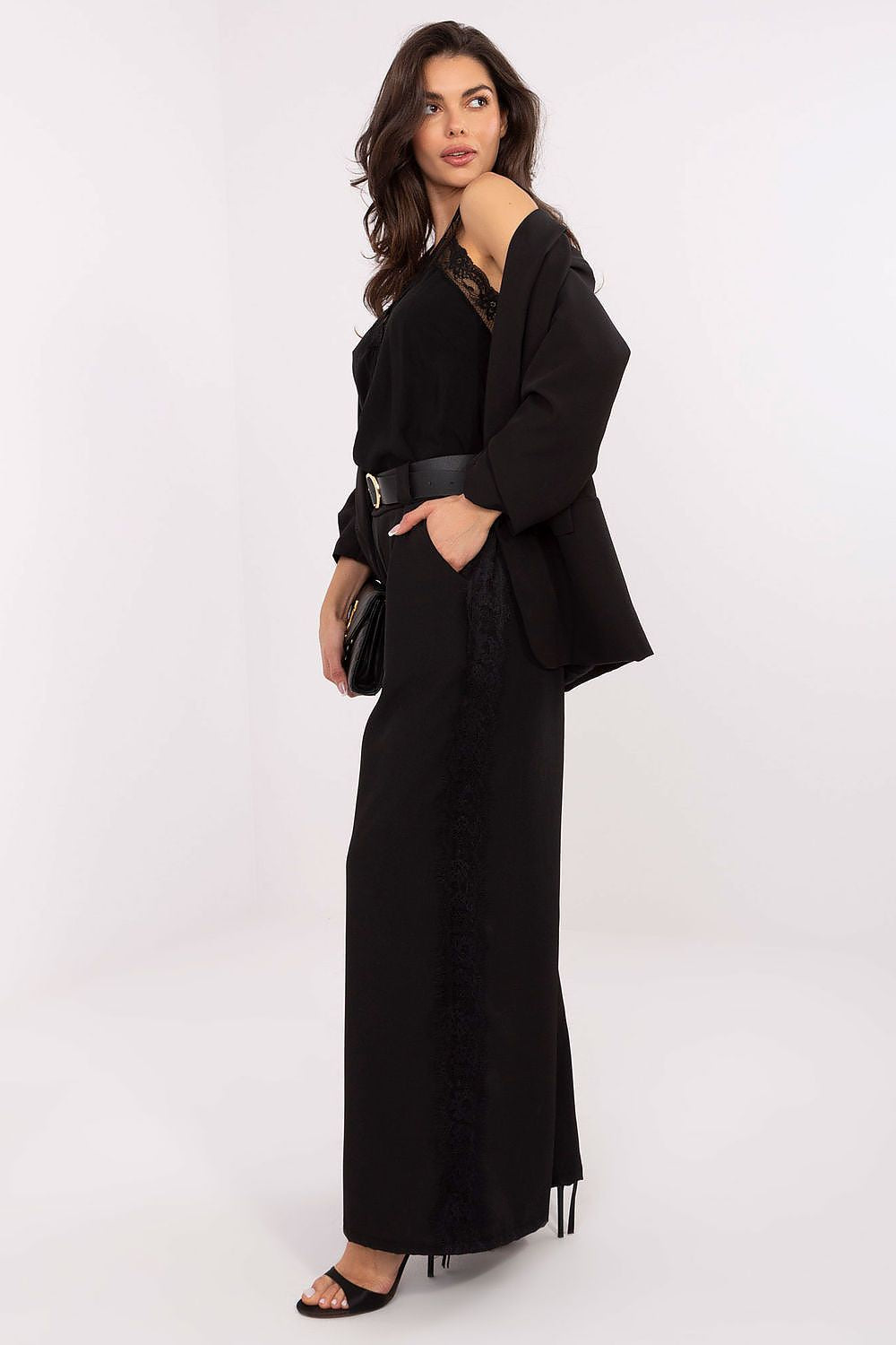  Women trousers model 223202 Italy Moda 