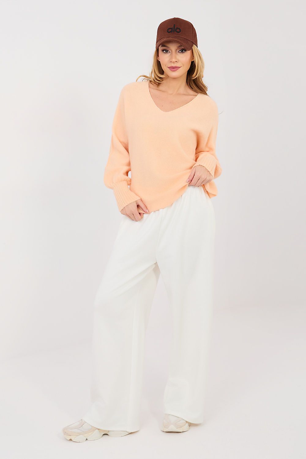  Jumper model 223899 Italy Moda 