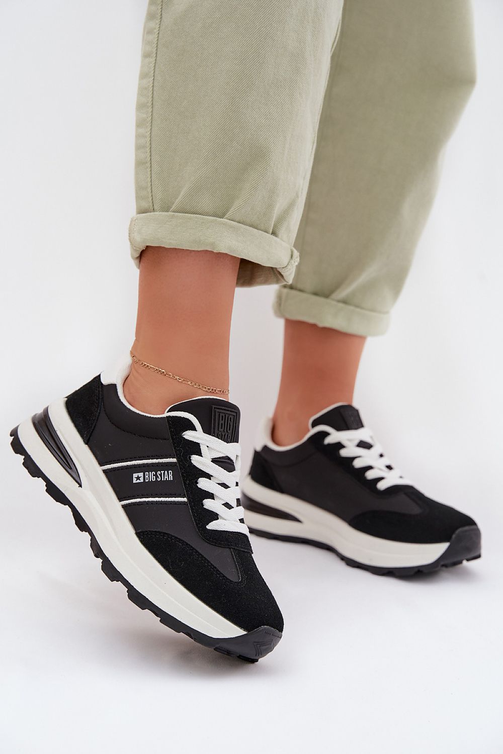  Sport Shoes model 224714 Step in style 