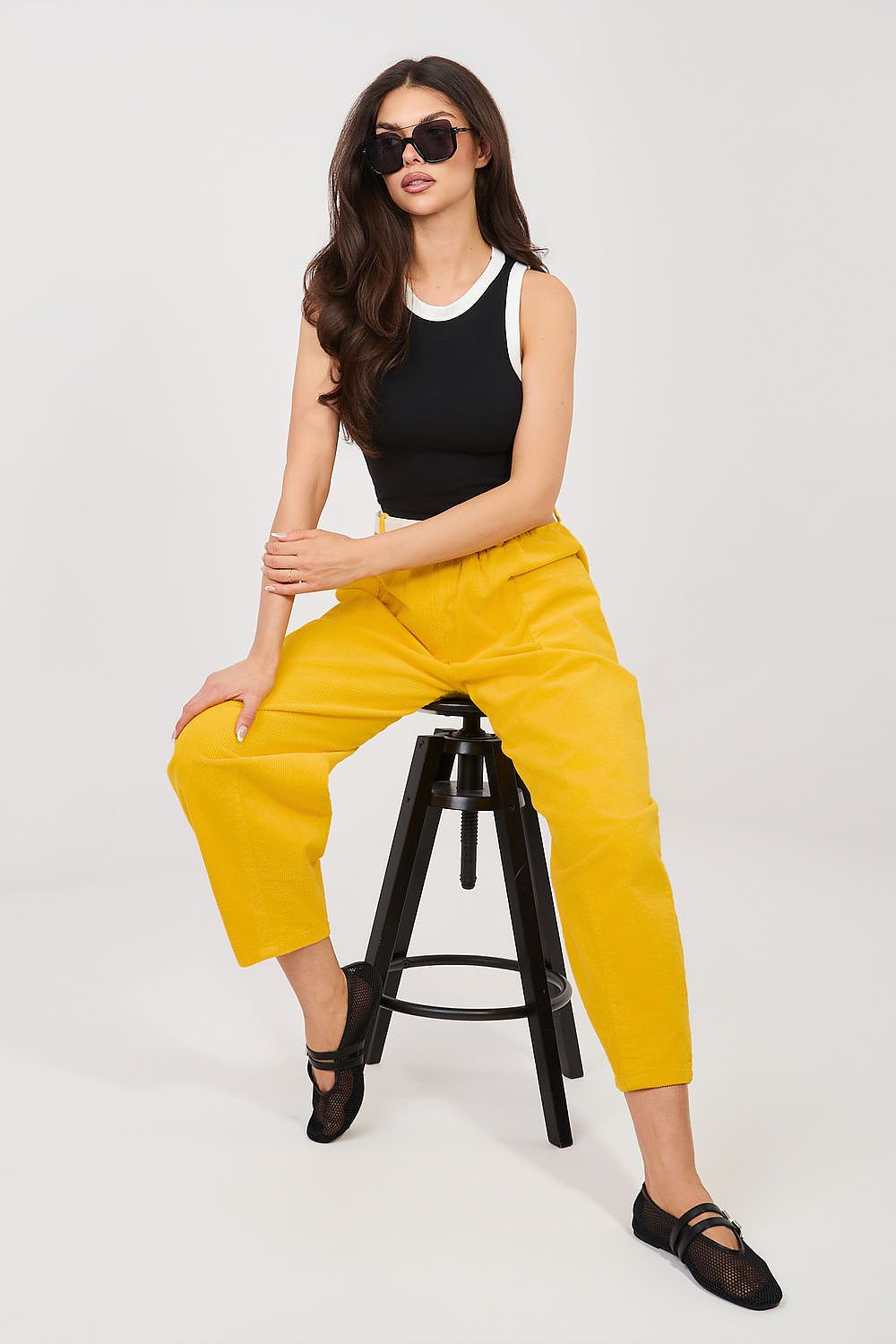  corduroy trousers model 225096 Rue Paris 
