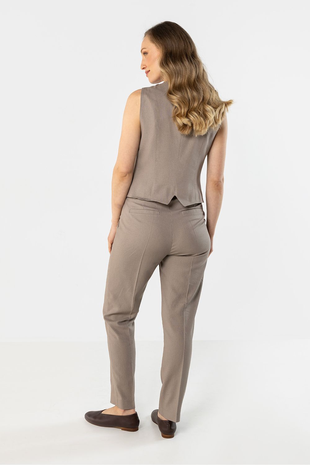  Women trousers model 225296 awama 