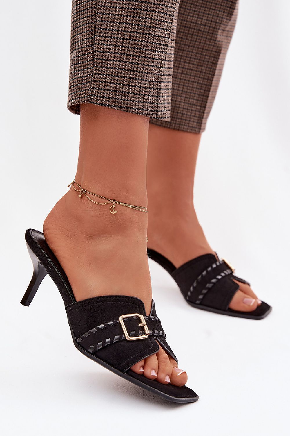  Heeled sandals model 225371 Step in style 