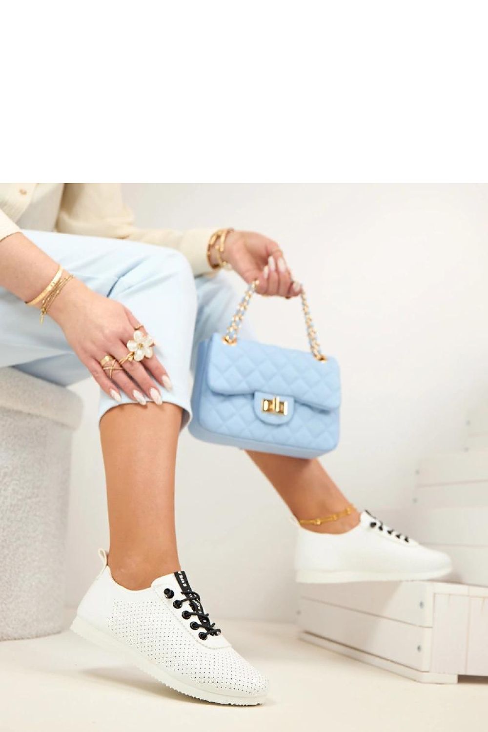  Sneakers model 225574 Solea 