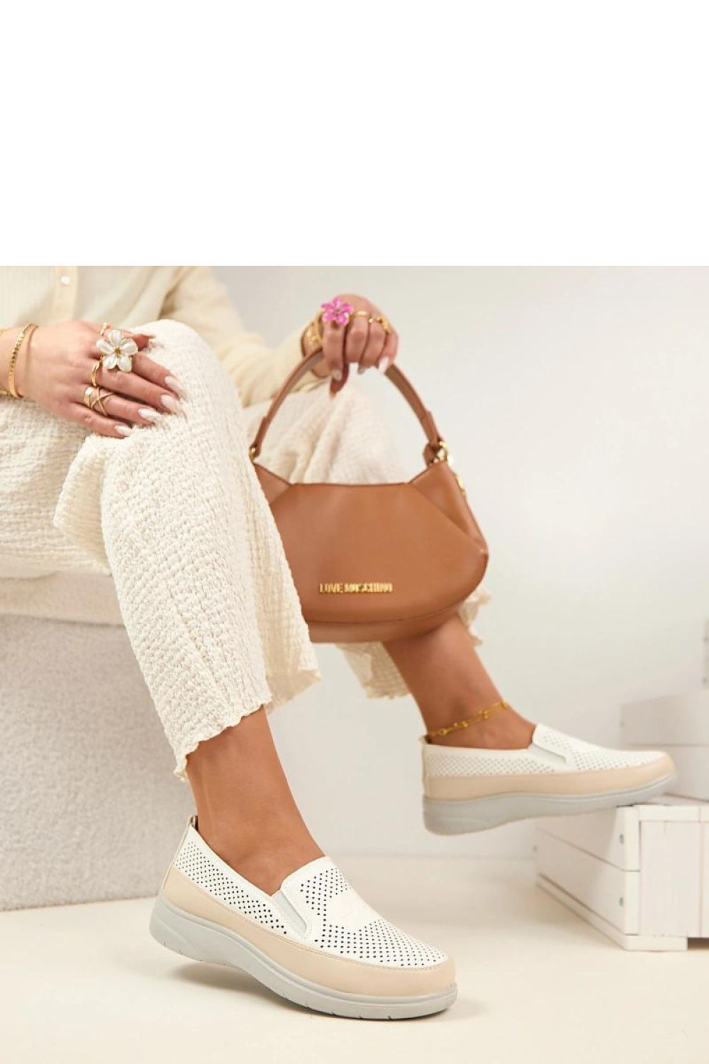  Half shoes model 225602 Solea 