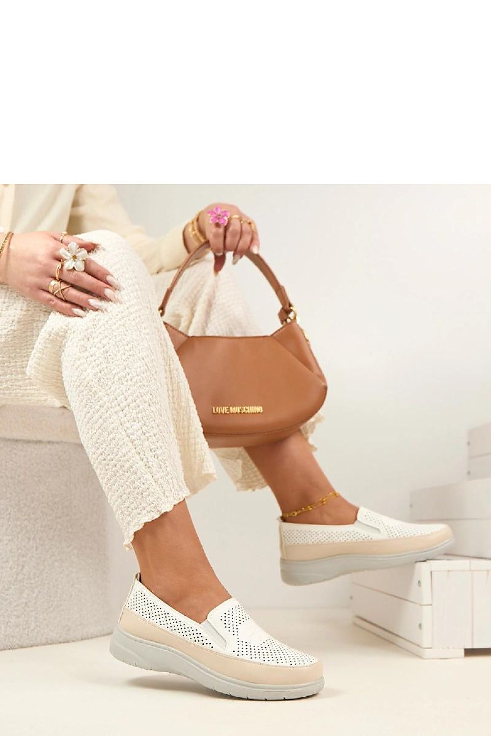  Half shoes model 225602 Solea 