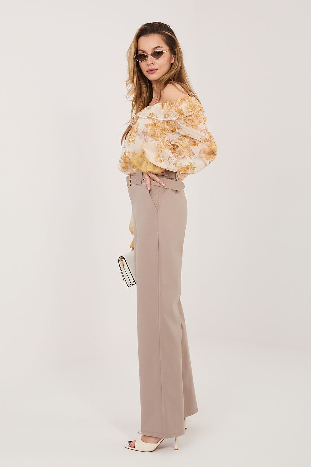  Women trousers model 225880 Rue Paris 