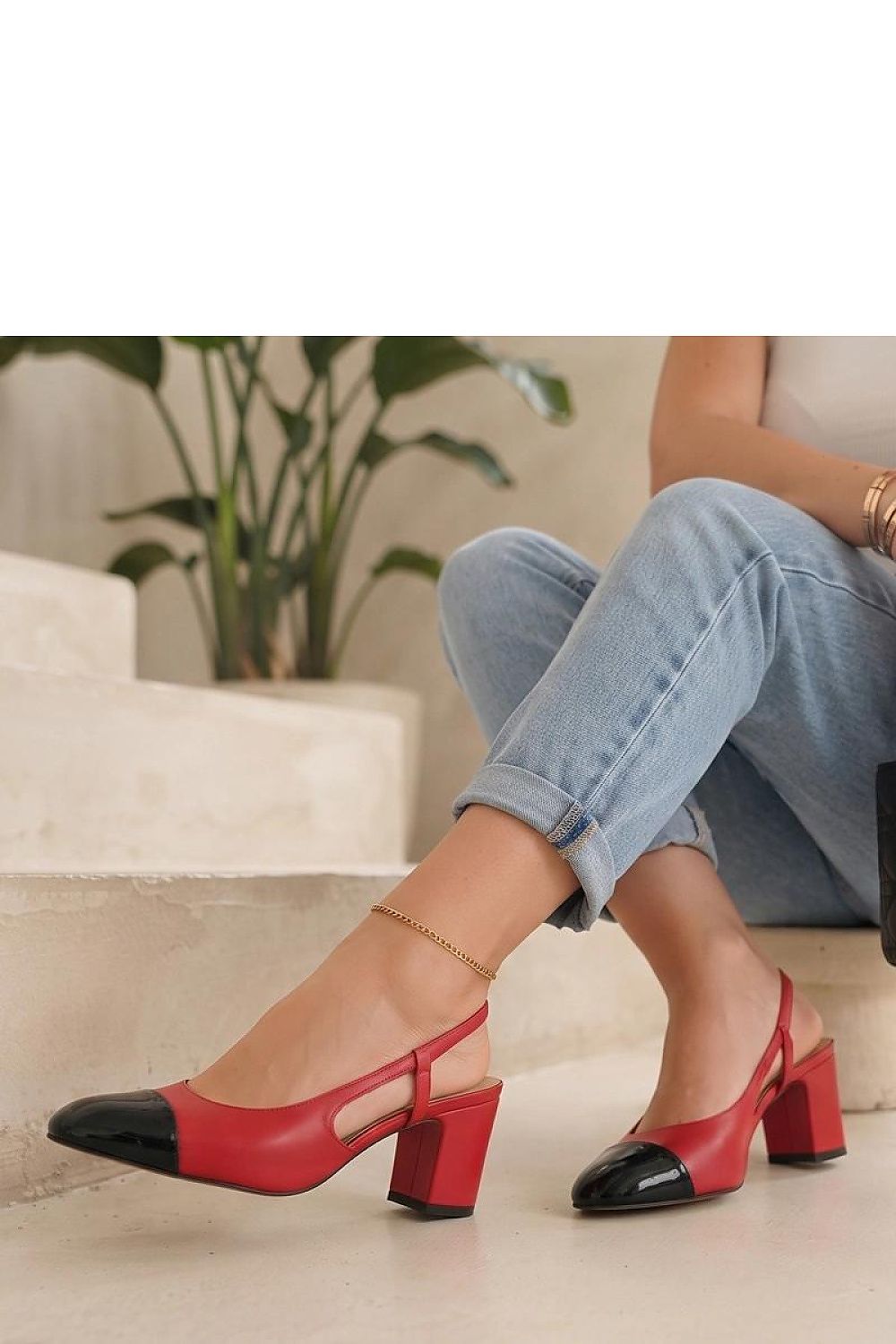  Block heel pumps model 230486 Solea 