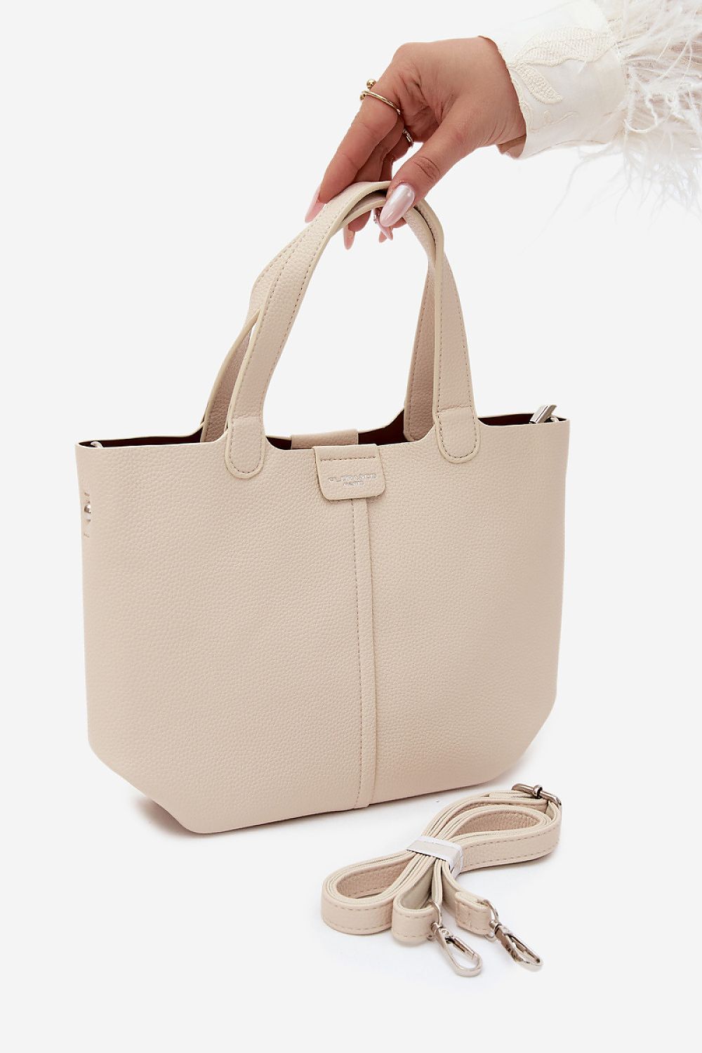  Everyday handbag model 230537 Step in style 