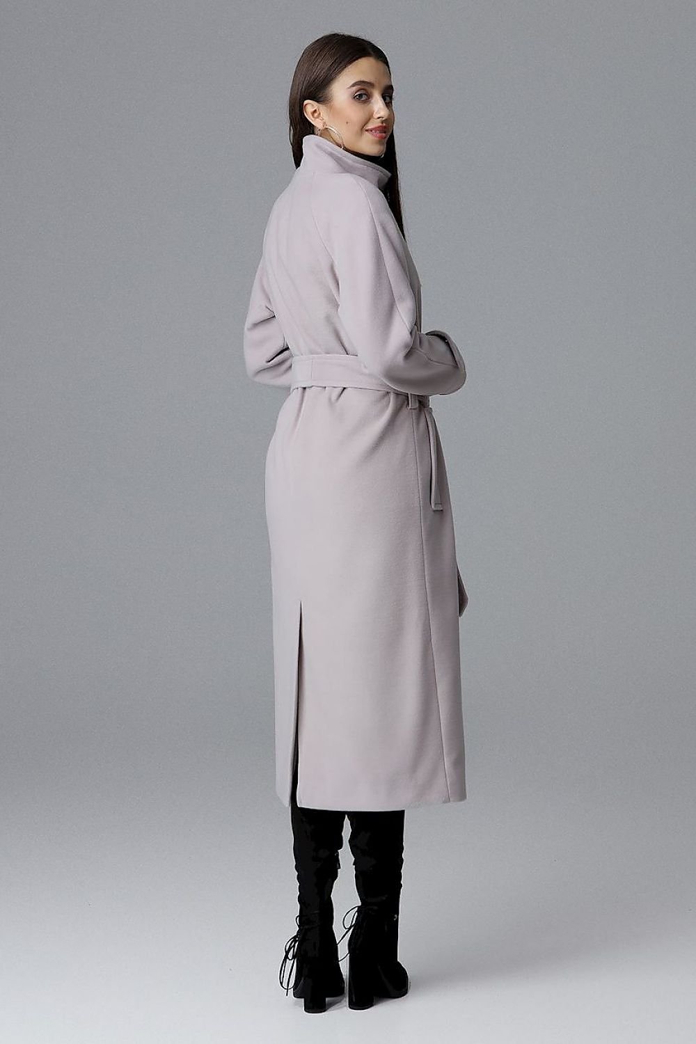 Coat model 124383 Figl