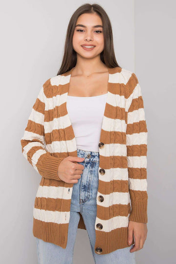  Cardigan model 161303 Fame 