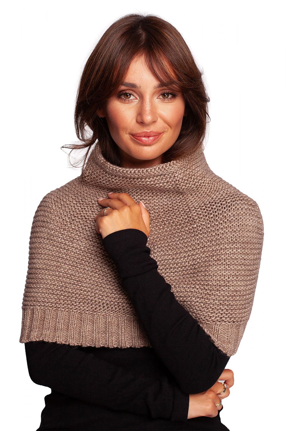  Infinity Scarf model 171229 BE Knit 