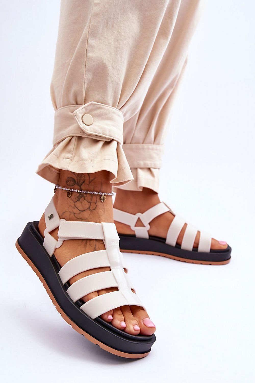 Sandals model 178352 Step in style