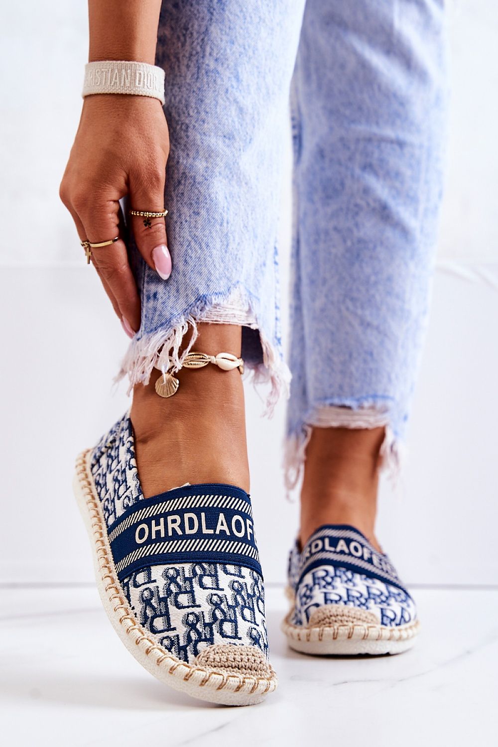 Espadrille model 180530 Step in style