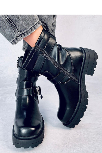 Boots model 184672 Inello