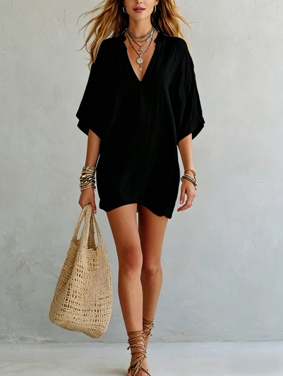 Women's Smock V-neck Loose-fit Three-quarter Sleeve T-shirt