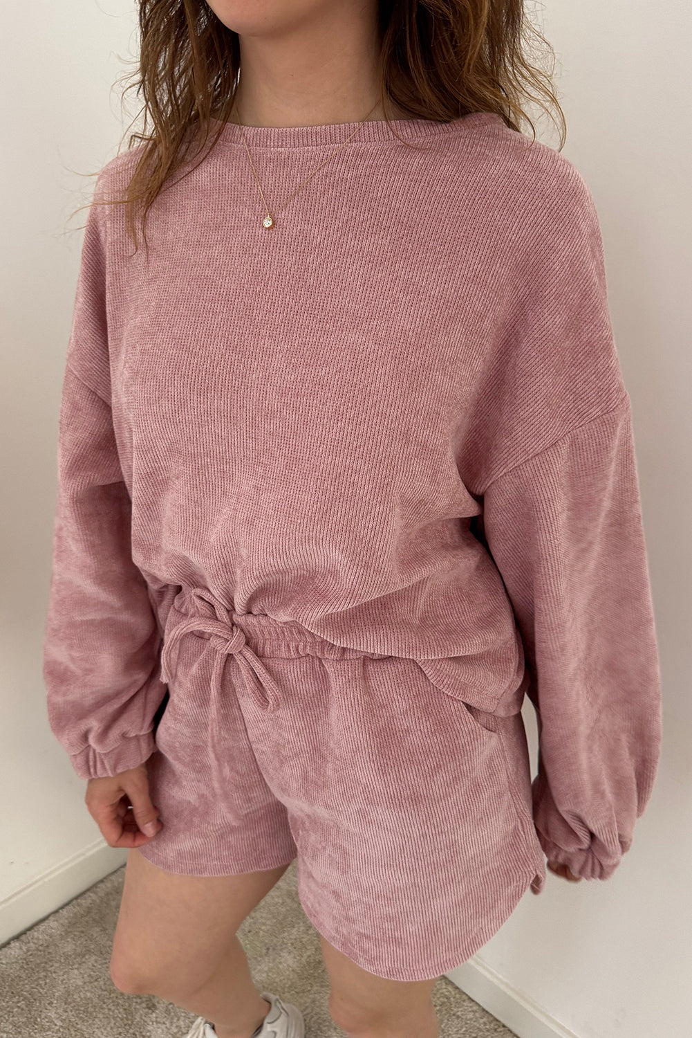 Fushia Solid Color Textured Knit Drop Shoulder Pullover Drawstring Shorts Set