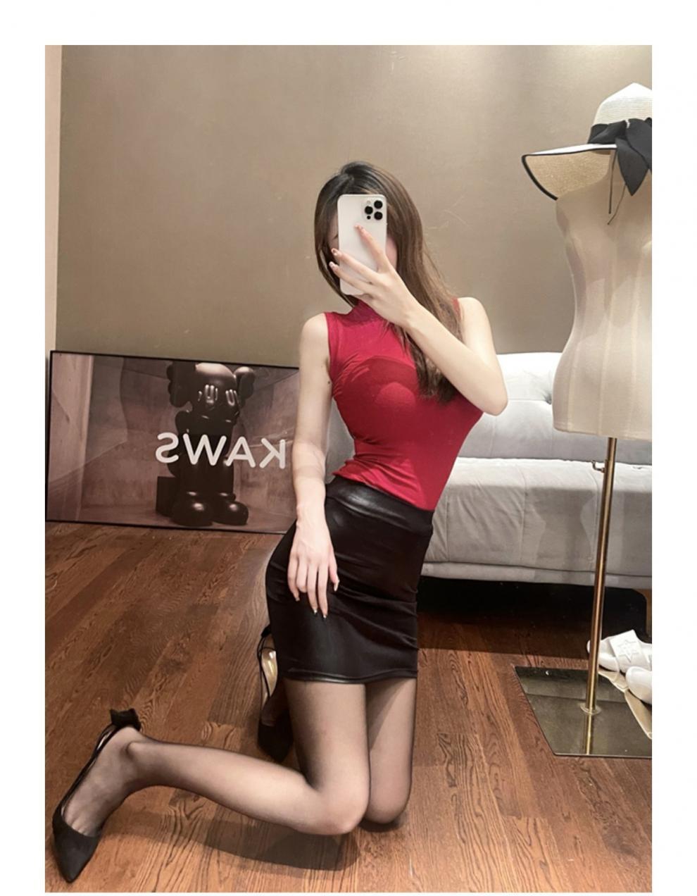 Matte Pu Hip Skirt For Women