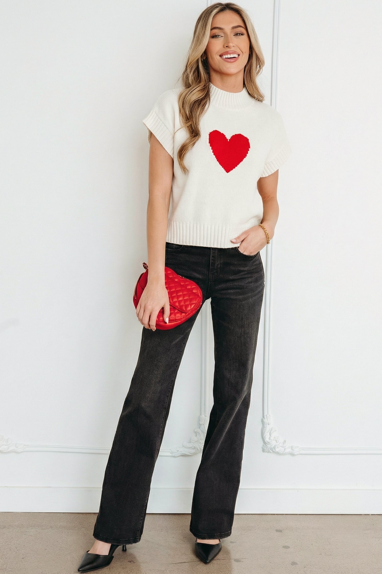 White Valentine Heart Graphic Cropped Short Sleeve Sweater