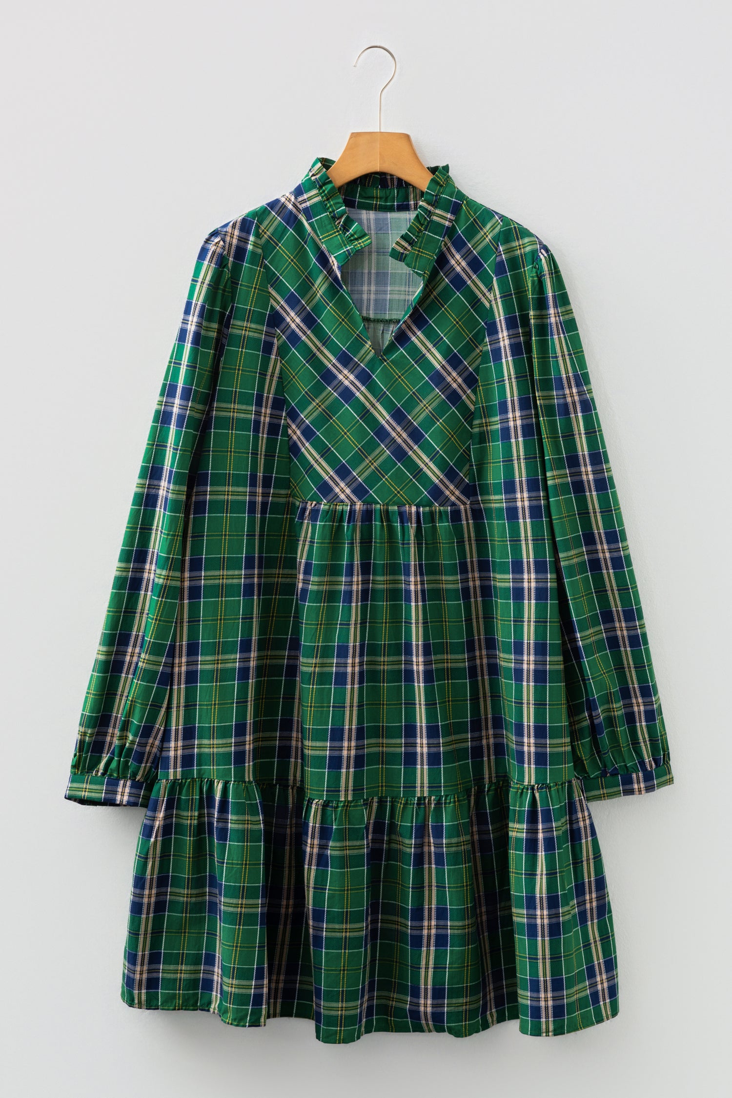 Green Plus Size Plaid Long Sleeve Notched Neck Shift Mini Dress