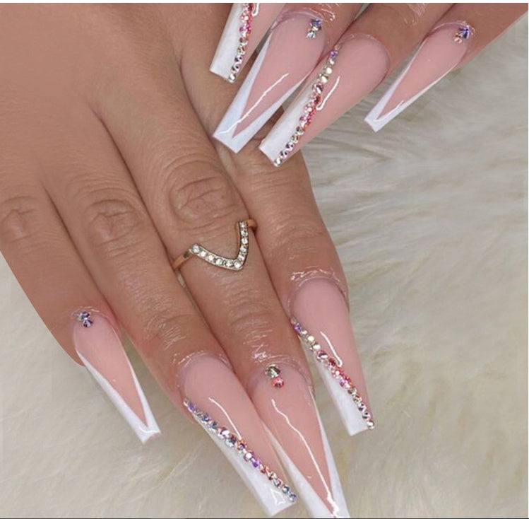 Foreign Trade Hot Selling Ceramic White Line Spot Drill Hand-worn Nail Fake Nail Patch Nail Tips Finished Product Wholesale