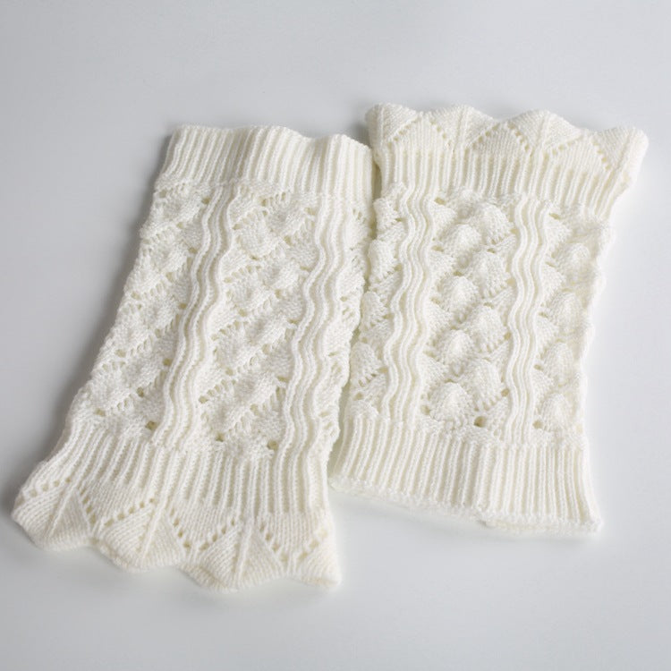 Women's Warm Fashionable Short Hollow Socks