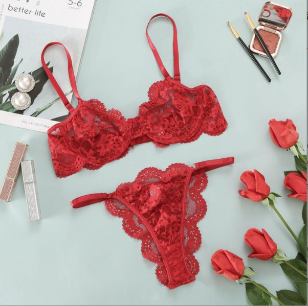 Abito da donna in pizzo con ferretto alla moda